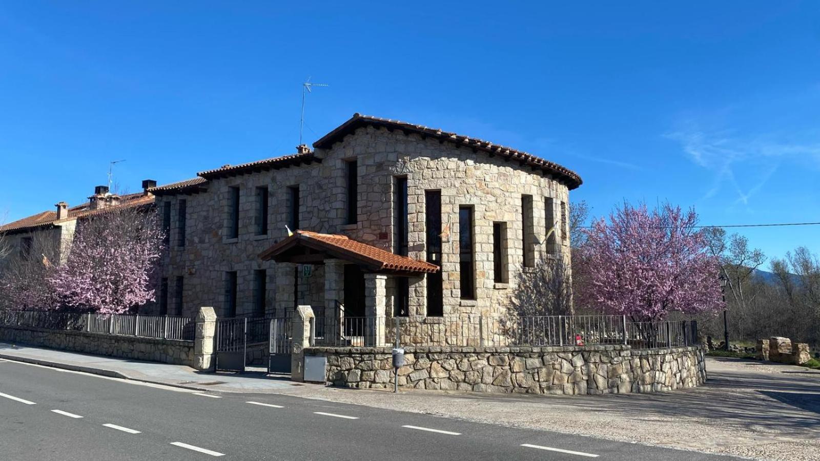 Alojamientos La Dehesa El Berrueco Exterior foto
